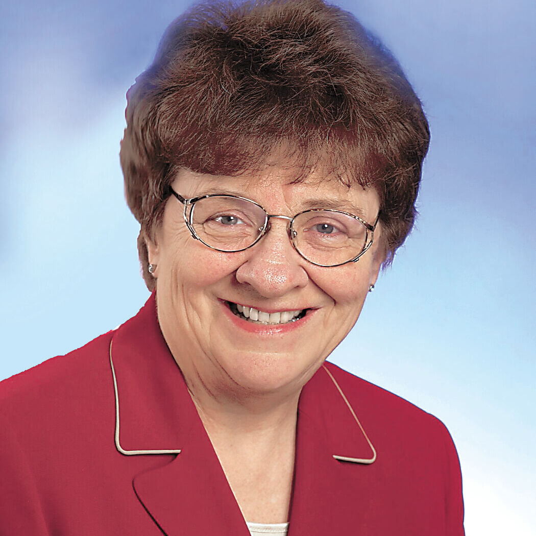Ellen Polimeni, Mayor of Canandaigua &amp; Enrichment Coord. K-12, Canandaigua City School District 1996 ATHENA